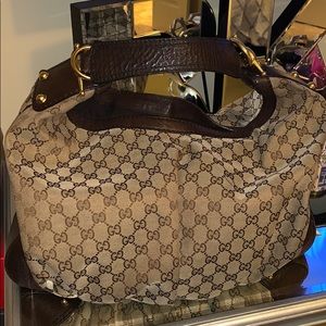 AUTHENTIC! Classic Gucci Hobo Bag